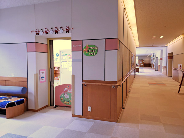 印西市の子育て支援施設、総合福祉センター