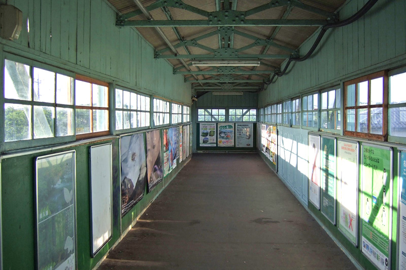昔のJR木下駅オーバーブリッジ跨線橋