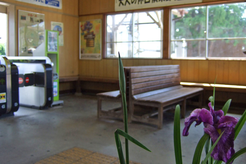 昔のJR木下駅構内