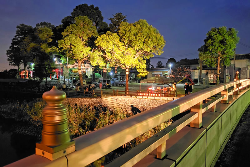 六軒厳島神社と水神橋