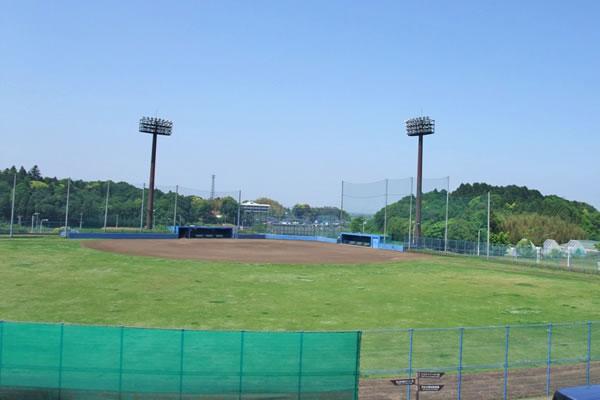 本埜スポーツプラザの野球場