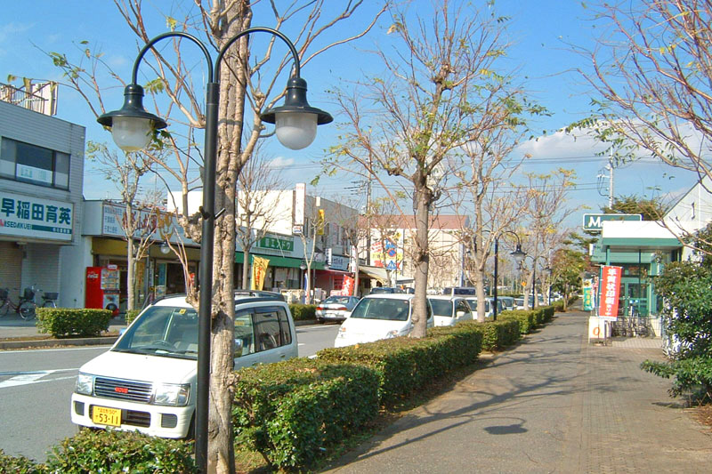 JR小林駅北口の駅前商店街