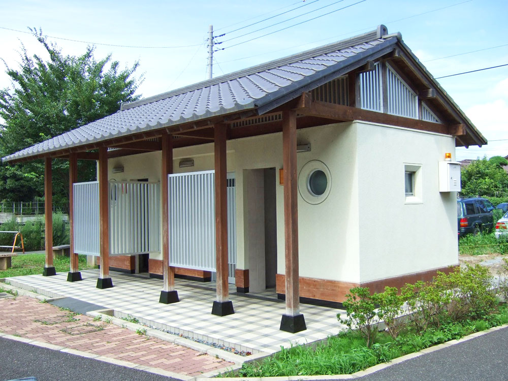 六軒の公衆トイレ