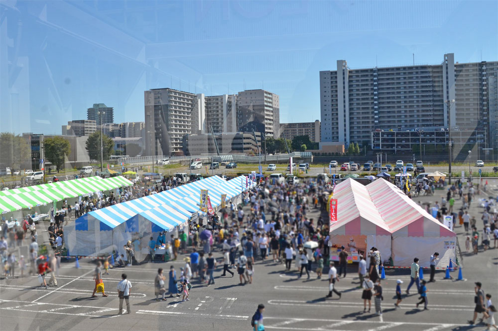 イオン前いんざいふるさとまつり