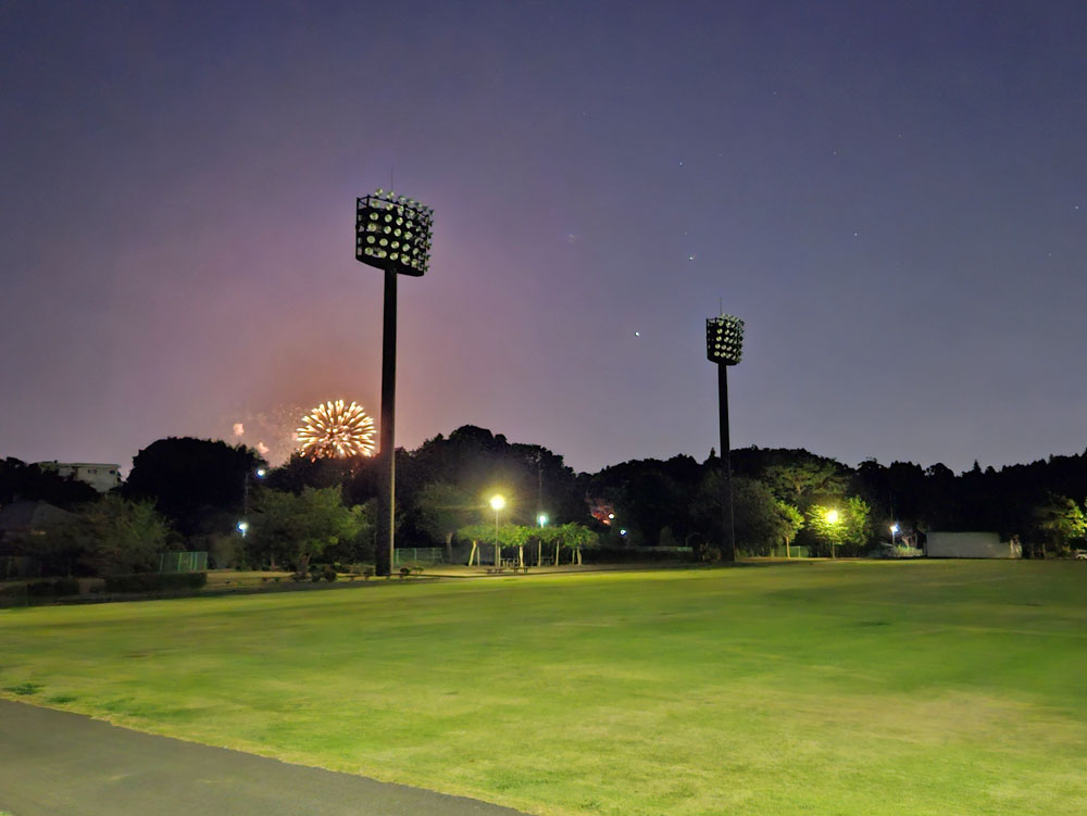 印旛西部公園から佐倉印旛沼の花火