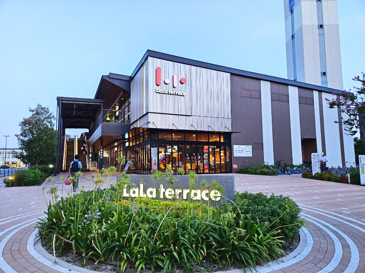 船橋ららテラス