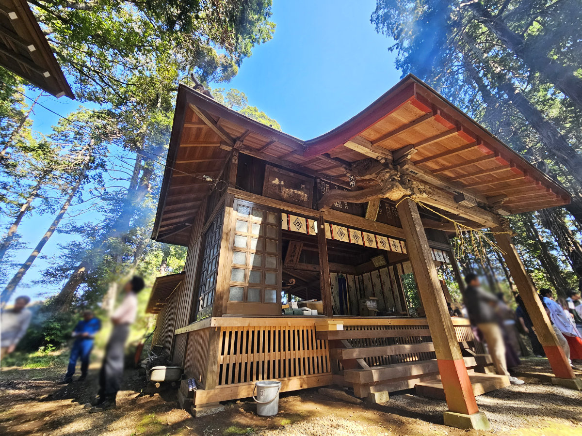 本埜中根鳥見神社