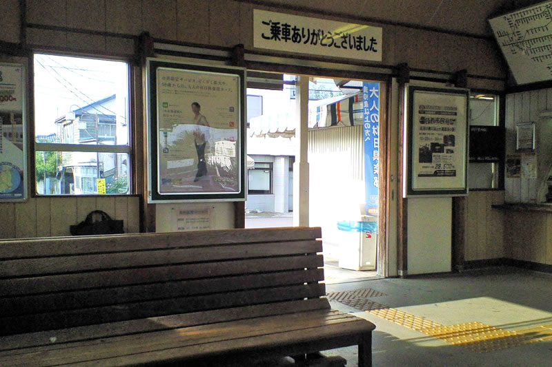 昔のJR木下駅構内