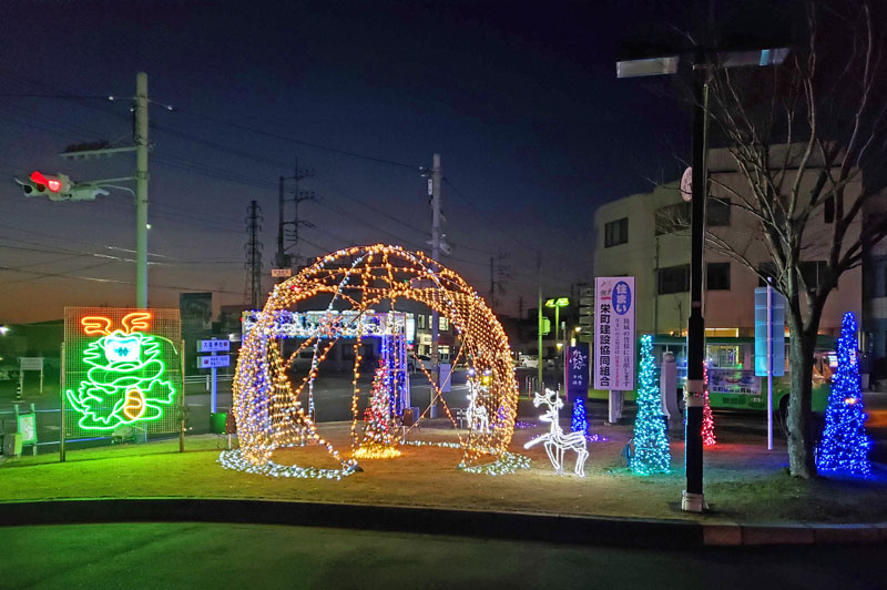 千葉県栄町安食駅前のイルミネーション