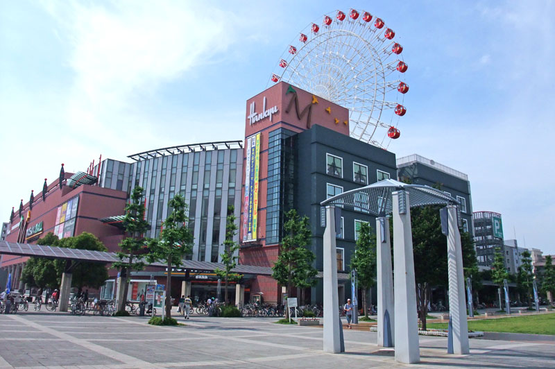 港北ニュータウンセンター北駅前