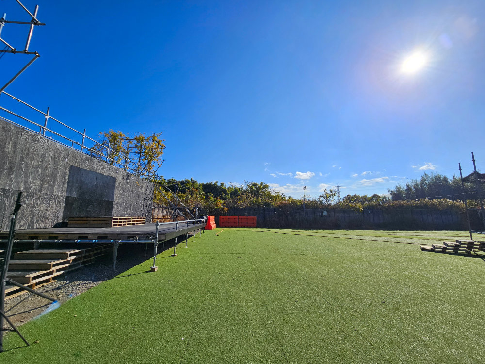 東京サバゲパークの芝生広場