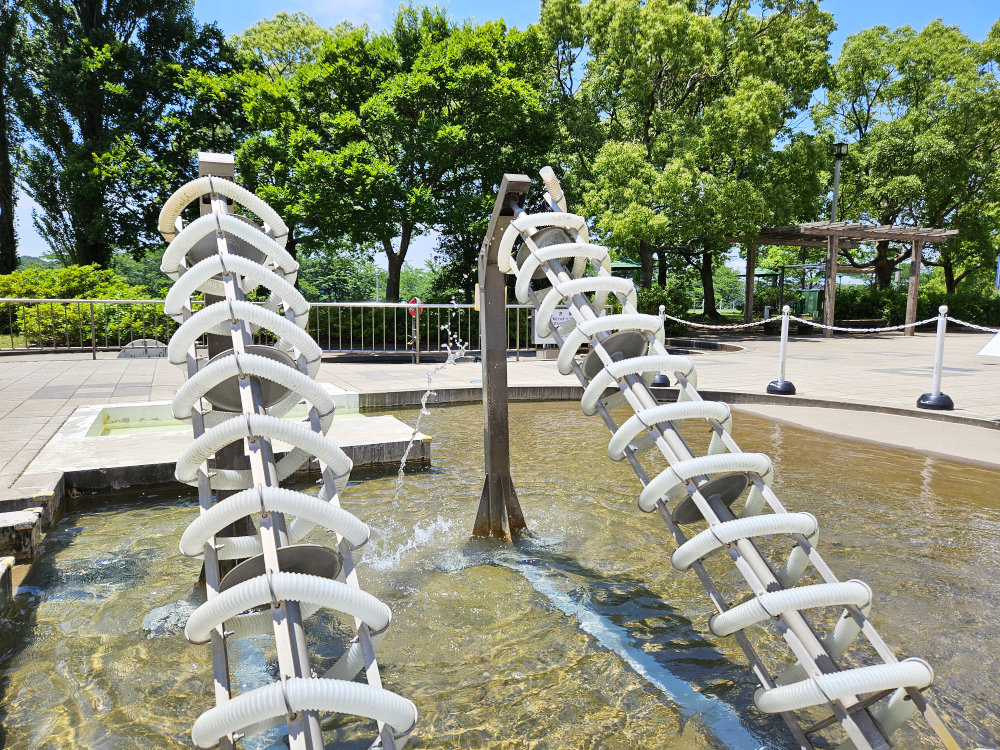 手賀沼親水広場の水の遊び場