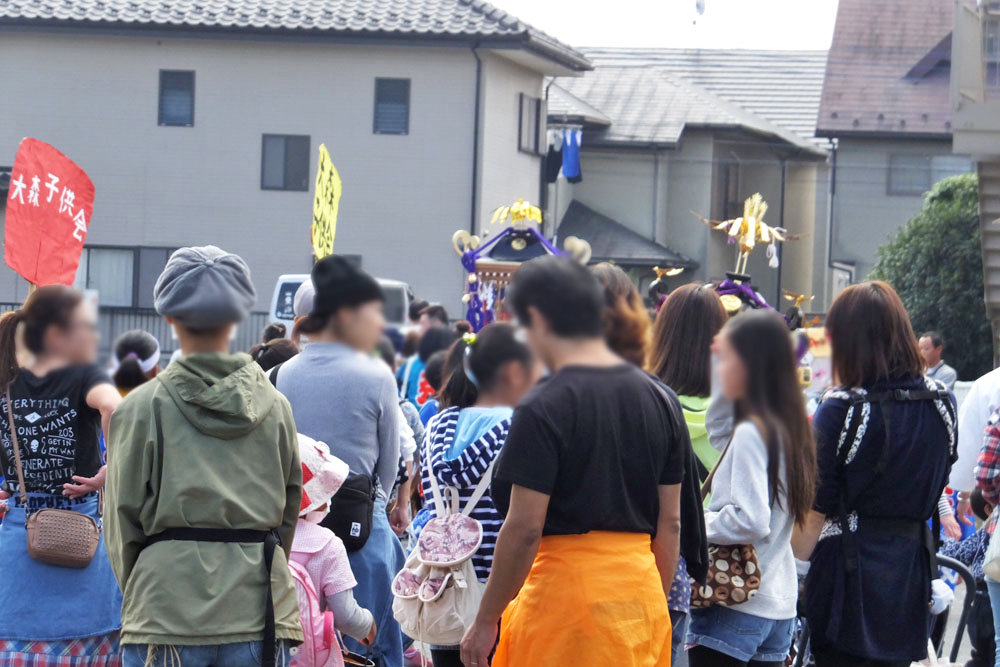 大森鳥見神社祭礼の練り歩き