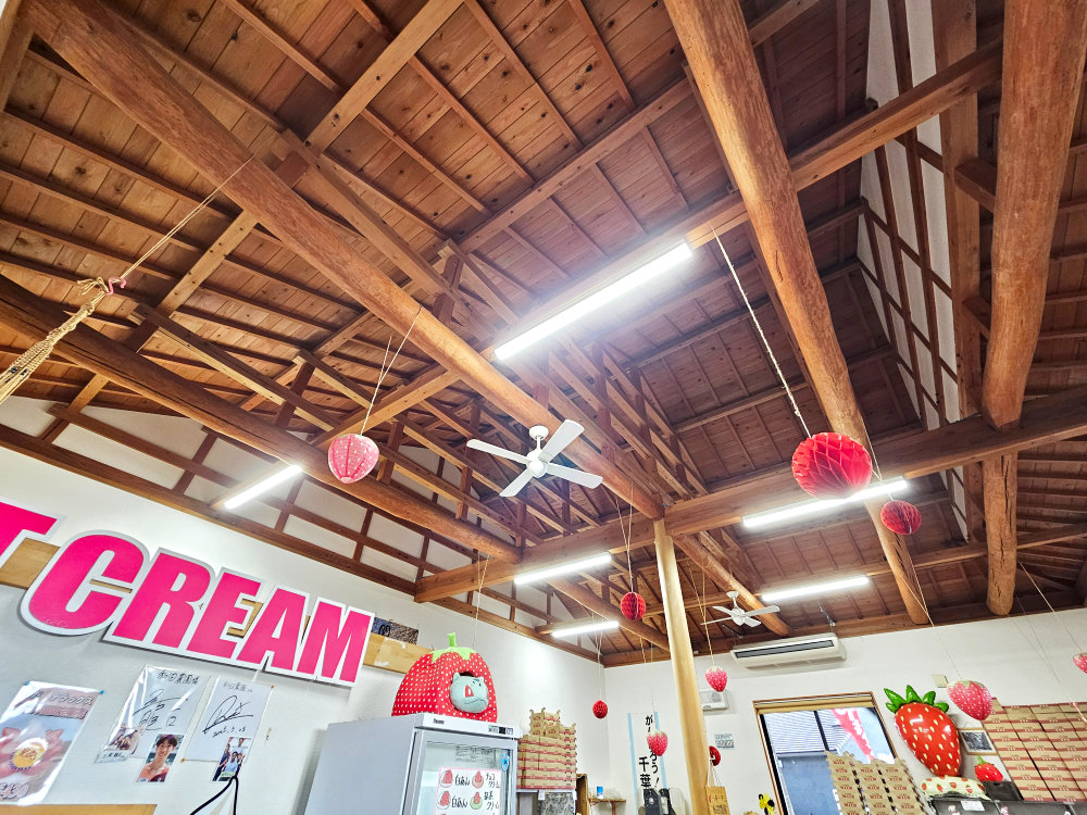 和田農園の直売所