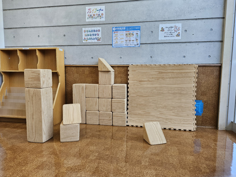 船穂コミュニティセンターの遊具