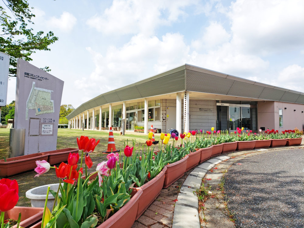 船穂コミュニティセンターの植栽